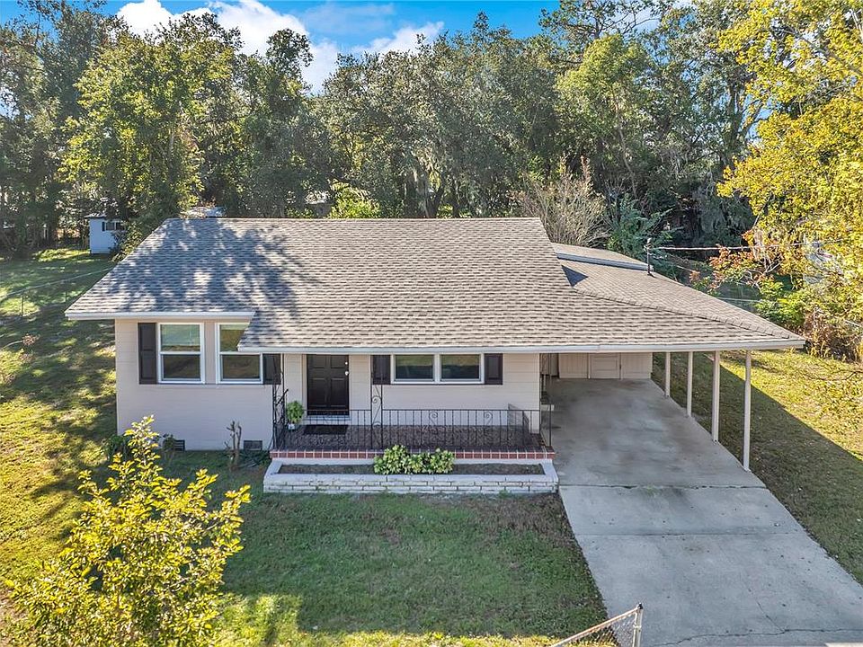 1st image of 120 PETTEWAY DRIVE