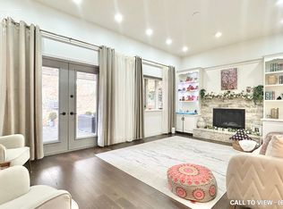 132 Gordon St #132, Cambridge, ON N1S4K8