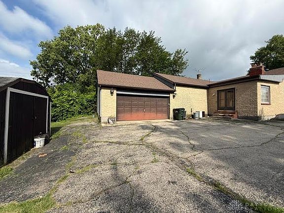 3rd image of 4850 Dayton Liberty Rd