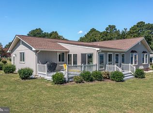 3195 Lake Rd, Lottsburg, VA 22511