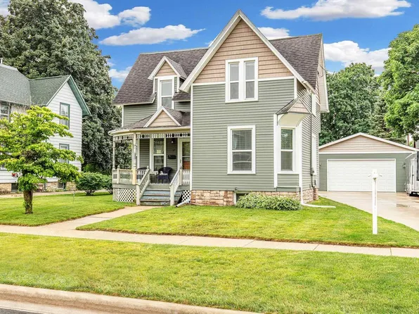 27 GARFIELD Avenue, Evansville, WI 53536