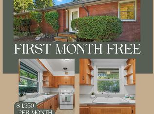 8650 SW Canyon Ln APT 2, Portland, OR