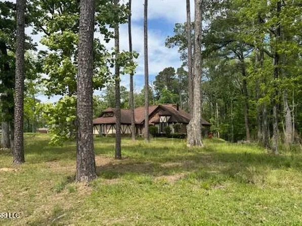 116 Meadowview Dr, Brandon, MS 39047