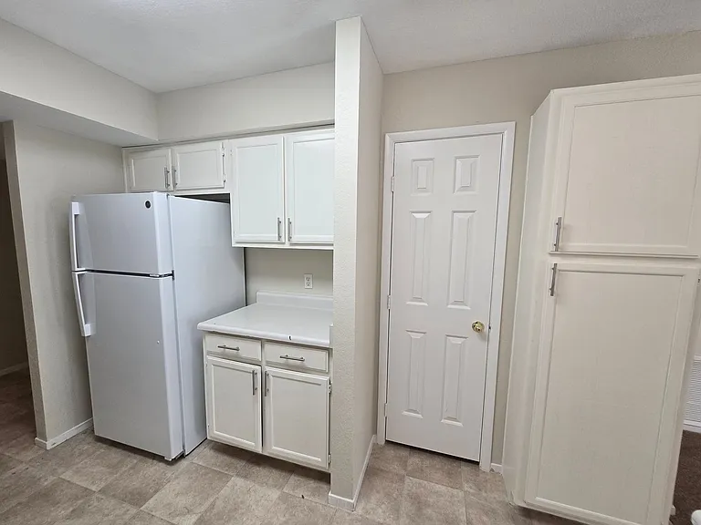 2804 Crystal Lantern Dr — Photo 8