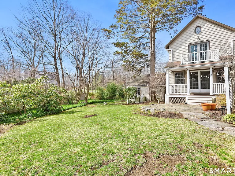 410 Wilton Rd W — Photo 26