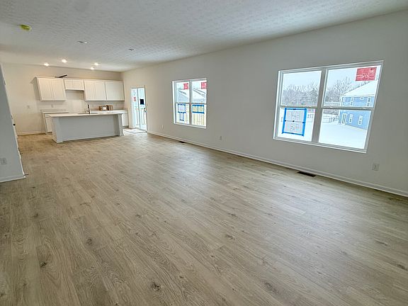2nd image of 1401 Painted Stone Pl