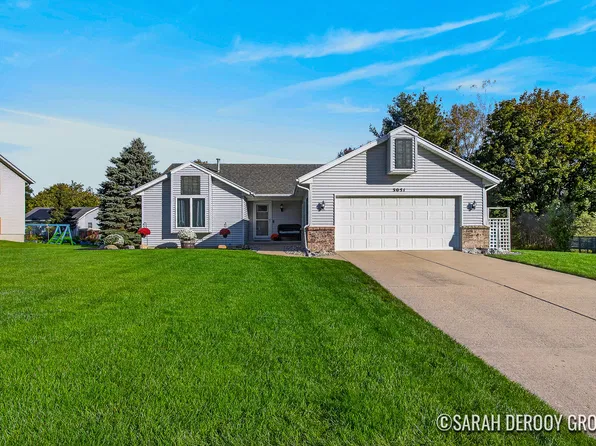 3051 Windy Wood St SE, Kentwood, MI 49512