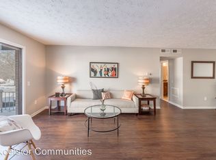 7 Lacroix Court Dr APT I, Rochester, NY 14609