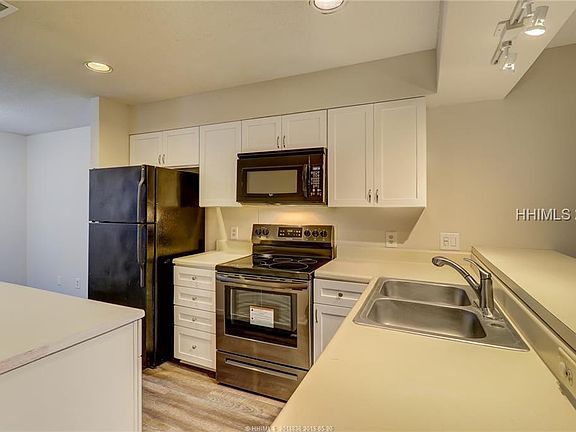 3rd image of 50 Yacht Cove Dr APT 328