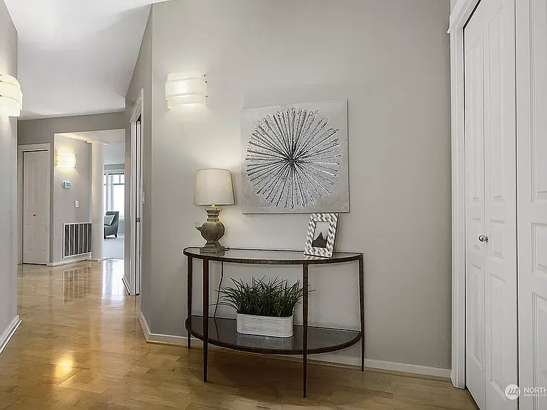 108 2nd Ave S #201 — Photo 14
