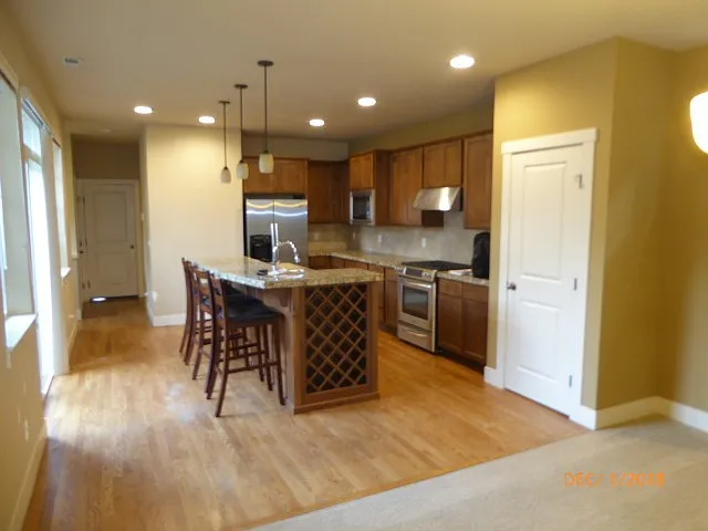 10934 Eastridge Dr NE — Photo 7