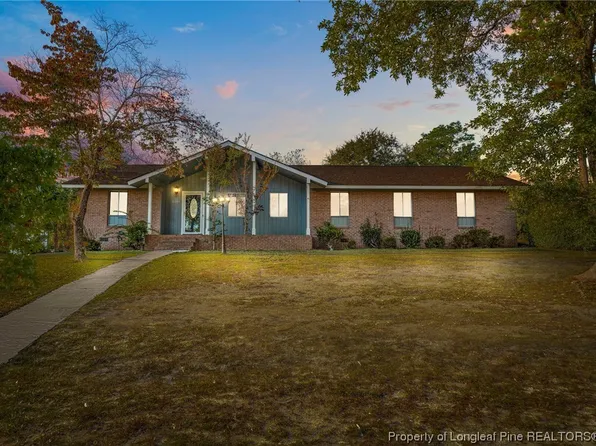 5606 Thornwald Ct, Fayetteville, NC 28304