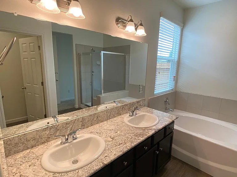 3079 Austin Ln — Photo 11