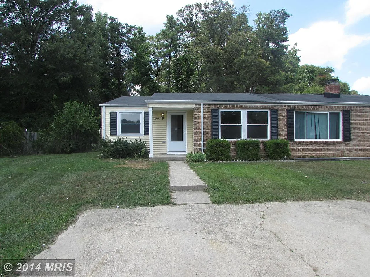 3202 Manning Ct photo 1