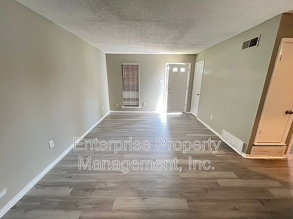 3rd image of 3898 Votive Dr