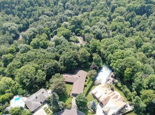 91 Forest Grove Dr, Toronto, ON