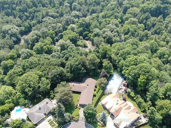 91 Forest Grove Dr, Toronto, ON M2K 1Z4