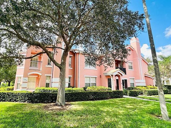 2nd image of 138 SW Peacock Blvd #20202