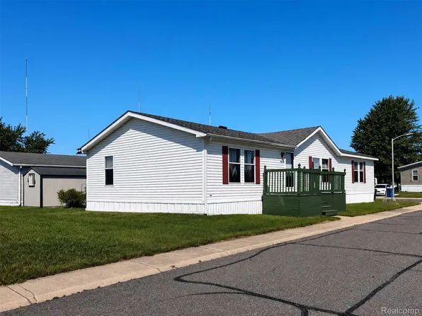 28917 Briarwood, Flat Rock, MI 48134