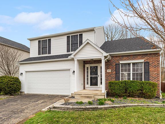 3rd image of 1870 Pine Grove Pl