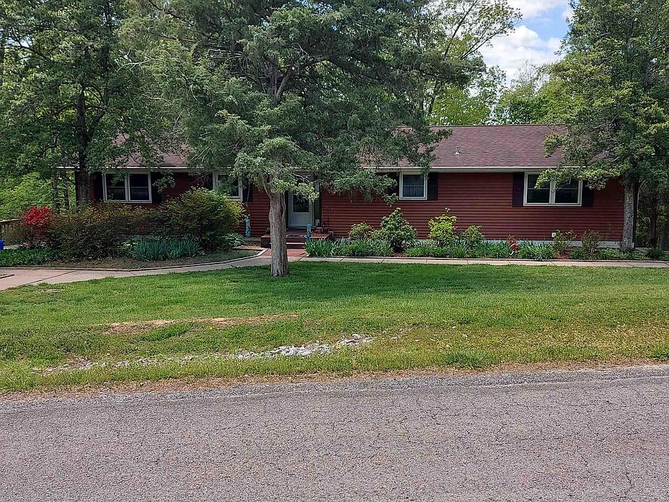 720 Lakeview Dr, Creal Springs, IL 62922 Zillow