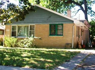 2528 Walnut St, Waukegan, IL 60087