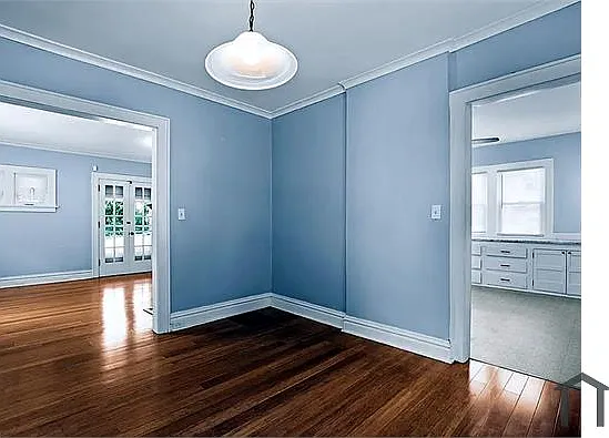 443 N Hinkley Ave — Photo 10