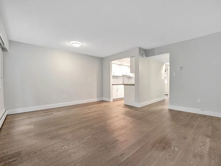 3701 Princess Ave — Photo 5