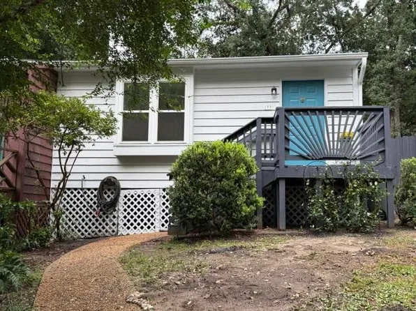 155 Parkbrook Cir, Tallahassee, FL 32301