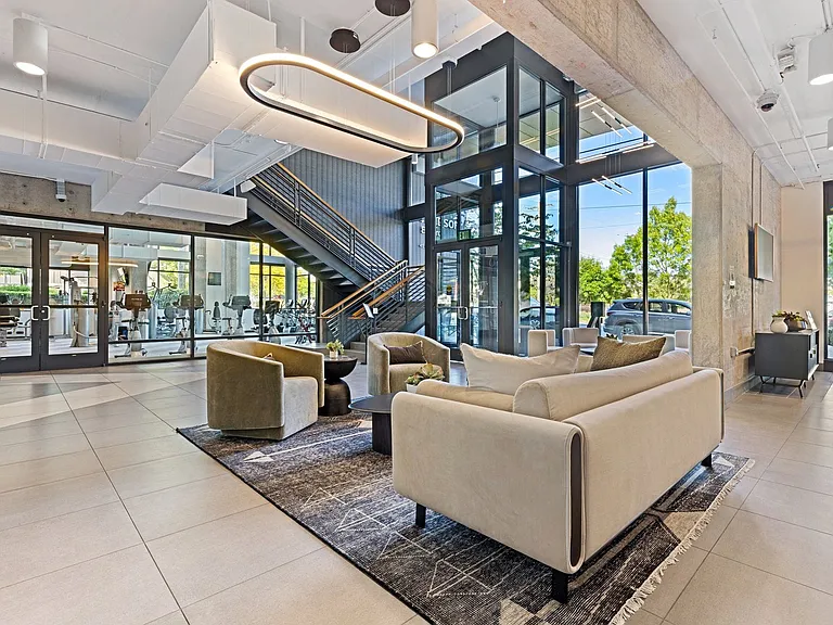 Settle into the lobby lounge and unwind after a long day