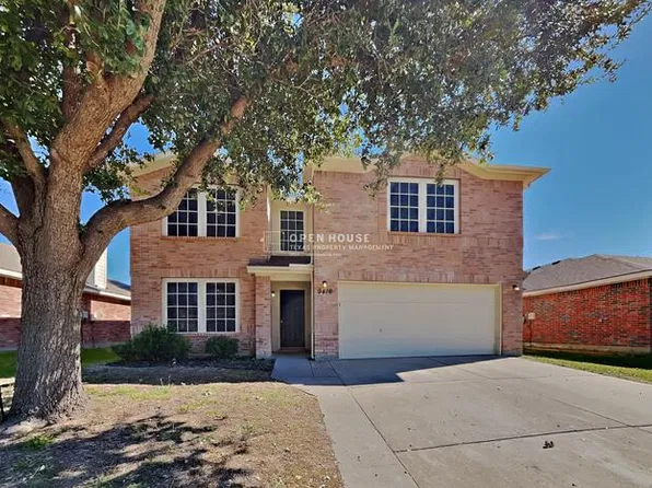 9416 Pastime Ct, Fort Worth, TX 76244
