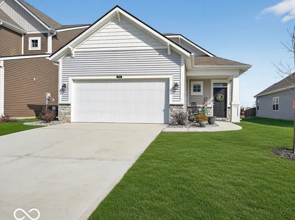 6040 Medina Spirit Dr, Indianapolis, IN 46237