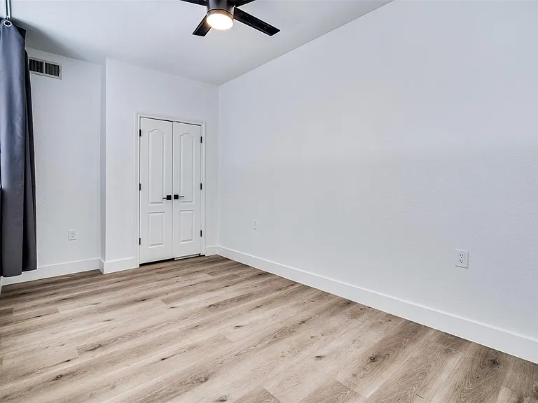 2505 San Gabriel St #600 — Photo 18