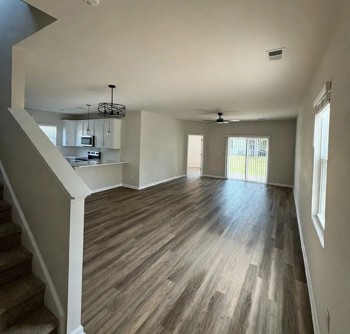 136 Dreher Dr — Photo 3