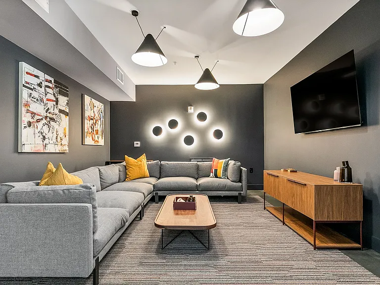 The Hub Apartments — Photo 34