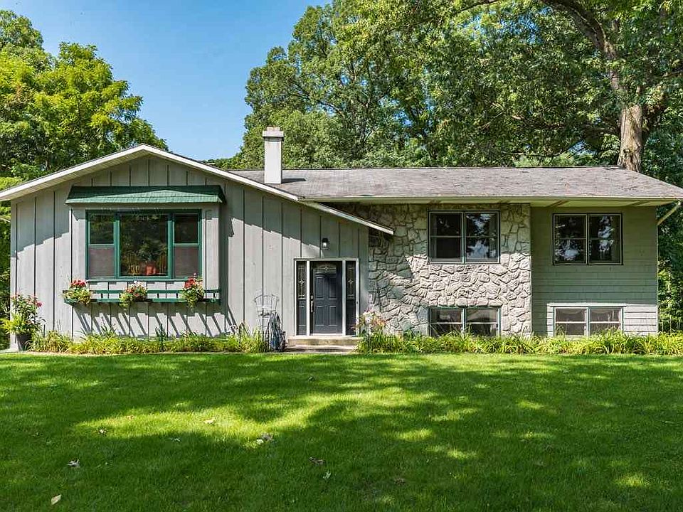 1st image of 51197 Winding Waters Ln #L