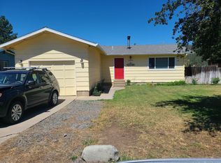 12066 Oak Mill Dr, Fort Jones, CA 96032