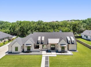 240 Saint Andrews Dr, Heath, TX 75032