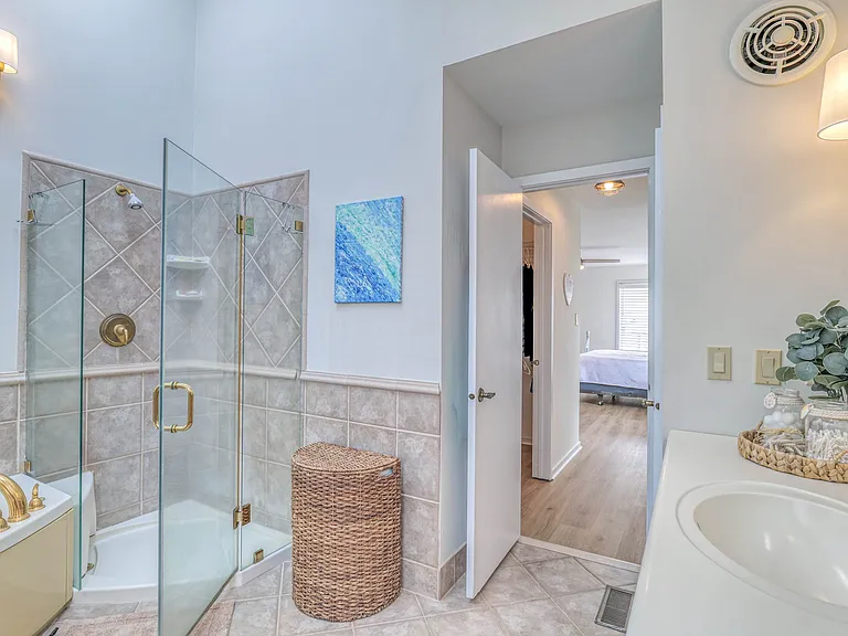 6 Brunswick Ct — Photo 33