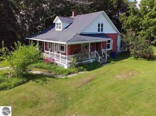 208 Garfield St, Prescott, MI 48756