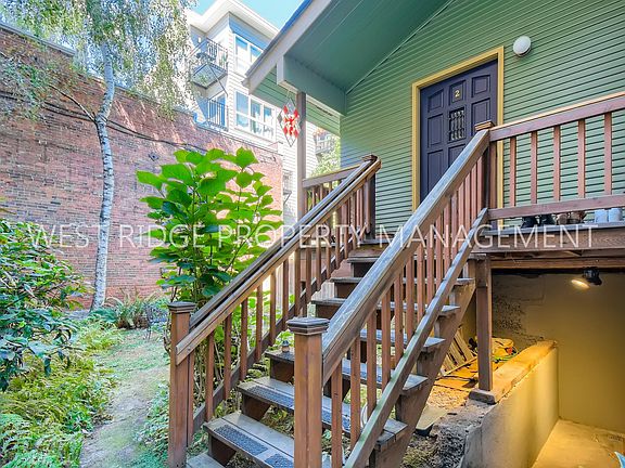 4th image of 133 NW Trinity Pl #2