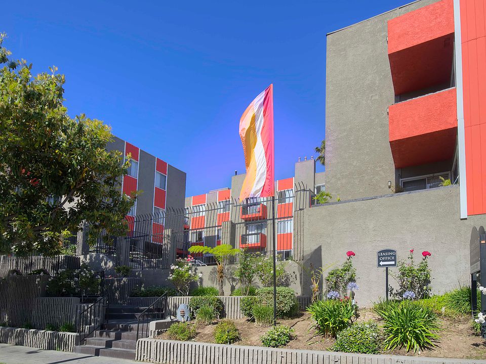 Kingsley Plaza Apartment Rentals Los Angeles, CA Zillow