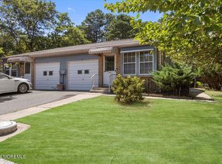 12 Ivy Ct #B, Manchester Township, NJ 08759