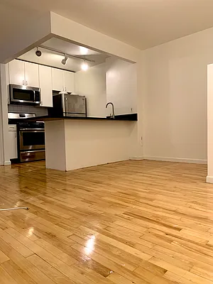 Rented by The Downtown LLC | media 45