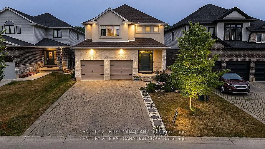 4 bed, $3,500 — Photo 2