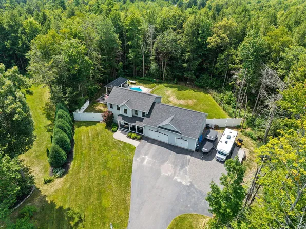 15 Alpine Drive, Windham, ME 04062