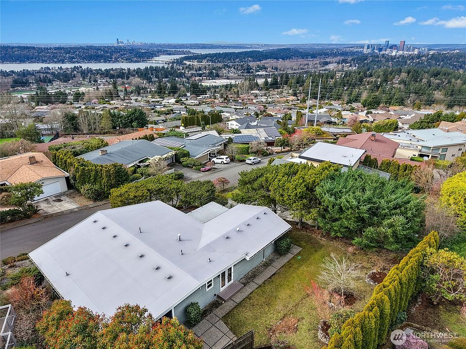 1st image of 4440 137th Avenue SE