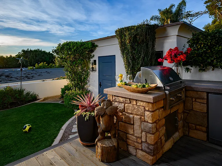 334 La Amatista Rd — Photo 16