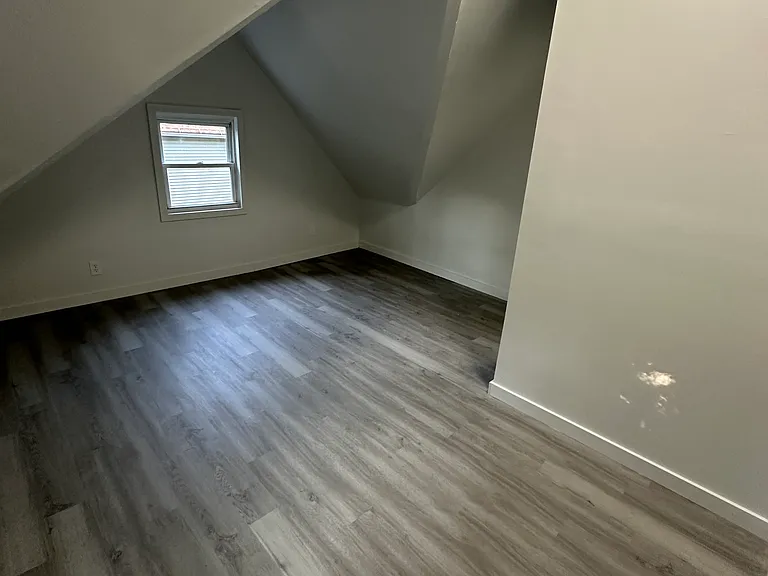 242 Newhall St #1 — Photo 29