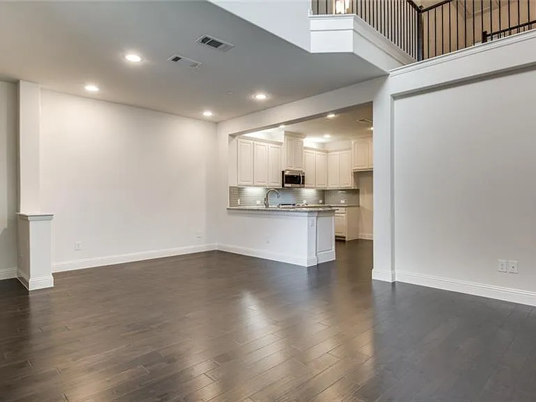 7128 Huckleberry Dr — Photo 6